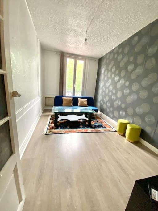 Ferienwohnung Balcon De Paris Gennevilliers Exterior foto